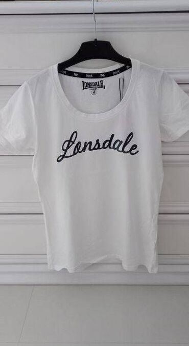 majice sa natpisom: Novo sa etiketom -original Lonsdale majica - M. Nova Lonsdale ženska
