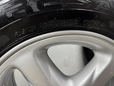 Шины и диски: Комплект зимних колес Toyota на оригинальных литых дисках. - Диски — 6