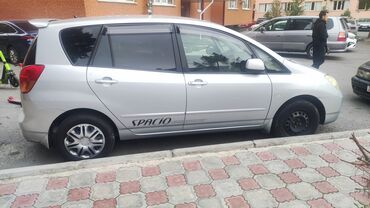 Toyota: Toyota Corolla: 2002 г., 1.8 л, Автомат, Бензин, Минивэн