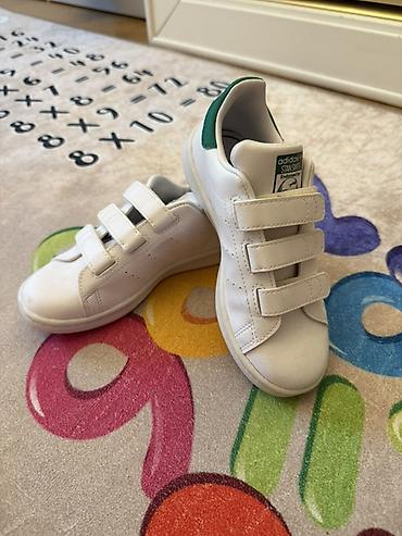 adidas krasovka: Цвет - Белый Кроссовки, Adidas, Размер: 30, Унисекс — 1