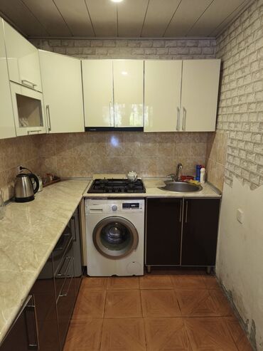 Köhnə tikili: Bakı, 7-ci mikrorayon, 4 otaqlı, Köhnə tikili, m. Azadlıq Prospekti, 70 kv. m -da lalafo.az — 7 Köhnə tikili: Bakı, 7-ci mikrorayon, 4 otaqlı, Köhnə tikili, m. Azadlıq Prospekti, 70 kv. m — 7