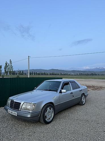 bwb e34: Mercedes-Benz W124: 1993 г., 2.2 л, Механика, Бензин, Седан — 2