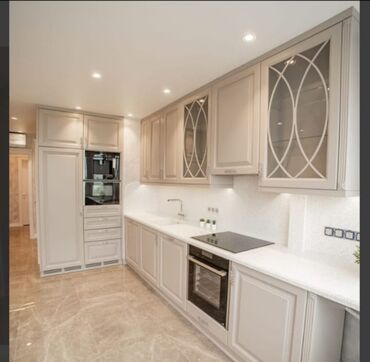 Sifarişlə mətbəx mebeli: Sifarişlə mətbəx dəsti, Özü çəkən petlələr, MDF, Kredit yoxdur, Pulsuz çatdırılma — 23