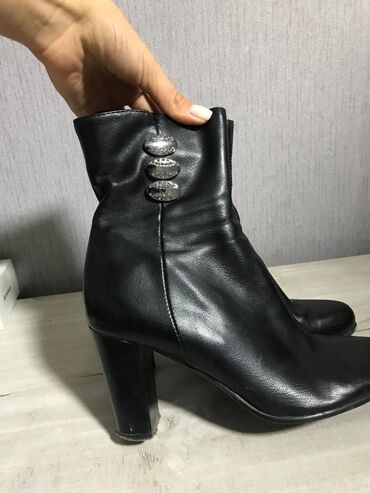 черная обувь: В идеальном состоянии