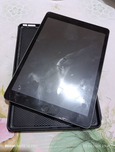 Apple iPad: İşlənmiş Apple iPad 9 (2021), 9,7", 64 GB, Ödənişli çatdırılma