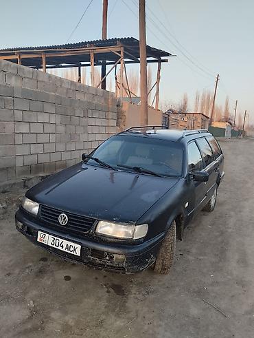 Volkswagen: Volkswagen Passat: 1994 г., Универсал — 2