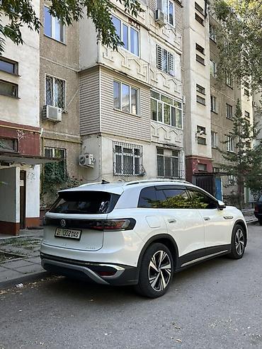 wuling mini ev: Volkswagen ID.6: 2022 г., Электромобиль, Кроссовер — 5