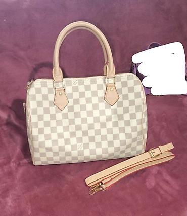 сумка унисекс: Классическая сумка, Louis Vuitton, Китай, Материал: Экокожа, Съёмный ремень, Женские, Б/у — 1