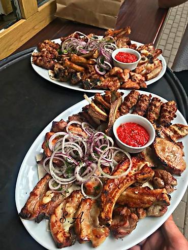 aspaz is elani: Kebabci .//Günaydın, xüsusi ziyafətlərdə, həm də ziyafət salonunda — 10