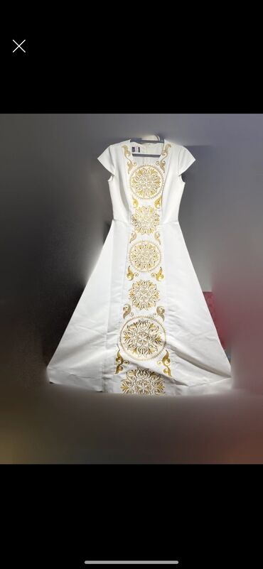 белый платье: Вечернее платье, Классическое, Длинная модель, Без рукавов, S (EU 36)