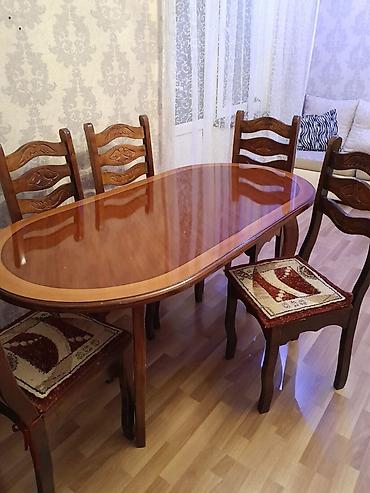 Yemək masası və 6 ədəd stul dəsti - Material: bərk ağac karkas, laklı