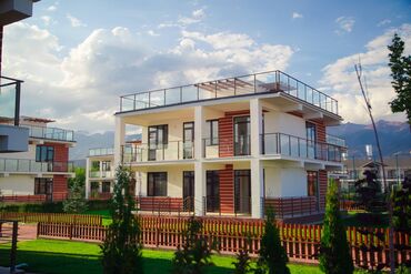 коттеджи ик: 65 м², 5 комнат, Свежий ремонт Кухонная мебель at lalafo.kg коттеджи ик: 65 м², 5 комнат, Свежий ремонт Кухонная мебель