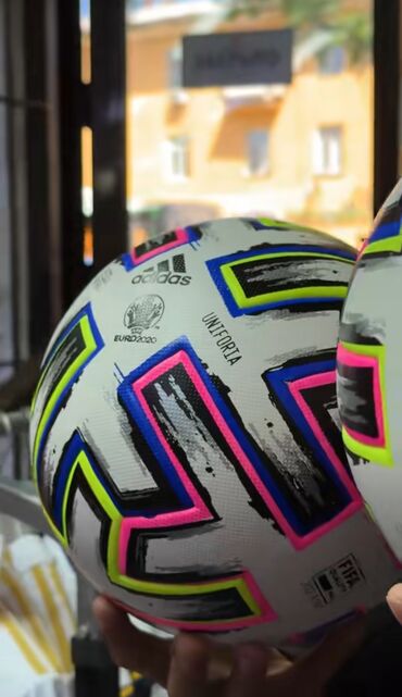 Мячи: Распродажа мячов
успейте купить 
Euro 2020
цена 1200