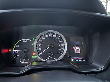 corola: Toyota Corolla: 2022 г., 1.8 л, Вариатор, Гибрид, Седан — 6