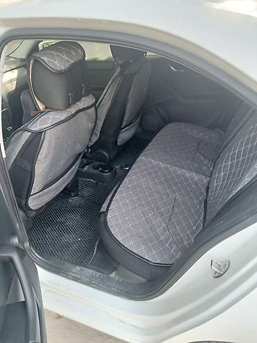 corolla runx: Skoda Rapid: 2017 г., Механика, Седан — 1