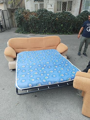 Yığma‑açılma divan‑çarpayi - 3 nəfərlik yumşaq oturacaqlı divan lalafo.az -da Yığma‑açılma divan‑çarpayi - 3 nəfərlik yumşaq oturacaqlı divan