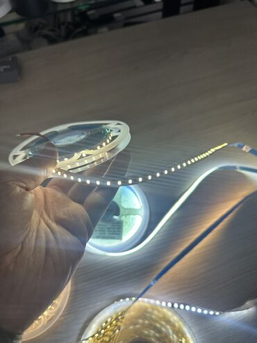 Lent lampalar: 220 volt və 12 voltla işləyən LENTA gizli işıqlar. 5 metrlik 12v — 9