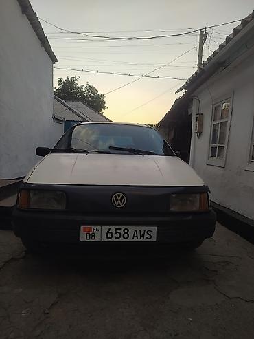 фолсваген б 5: Volkswagen Passat: 1989 г., 1.8 л, Кол менен иштөөчү, Бензин, Универсал — 4