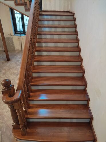 Mebel və taxta dəzgahları: Taxta Pillekenlerin yığılması Sərfəli qiymətdə və — 5