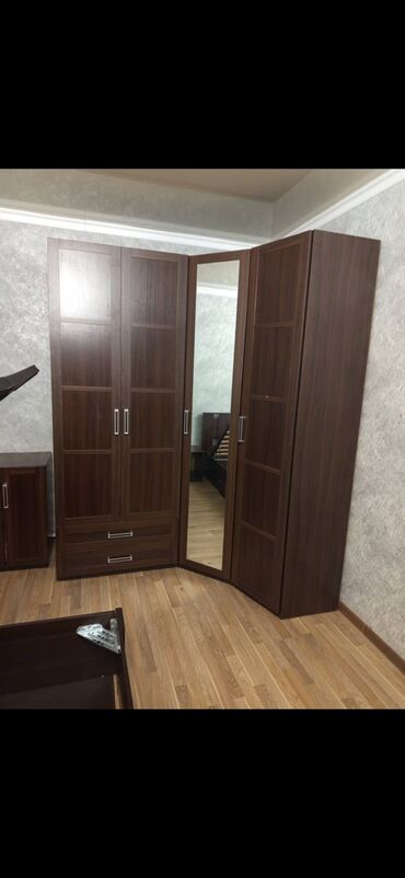 купить 2х ярусную кровать: Уктоочу бөлмө гарнитуру, Колдонулган, Металл, түсү - Күрөң