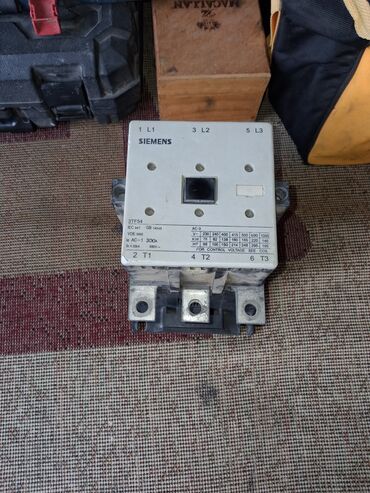 Döşəmə: Siemens 3TF54 kontaktor - Model: 3TF54 (IEC 947, VDE 0660, GB 14048)