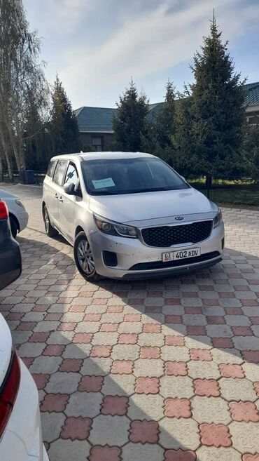 какие машины входят в комфорт яндекс такси в бишкеке: Kia Carnival: 2016 г., Вэн/Минивэн