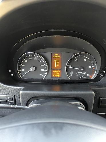 кондиционер мидеа: Mercedes-Benz Sprinter рефрижераторный фургон - Кузов — 10