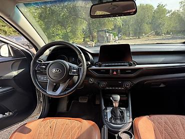 byd e1: Kia K3: 2020 г., 1.6 л, Вариатор, Бензин, Седан — 2