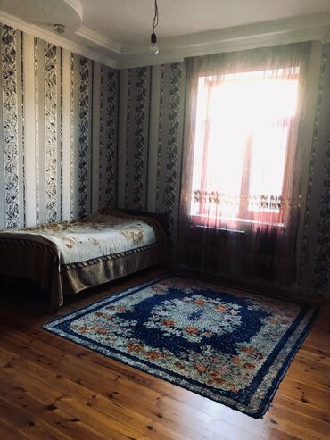 Həyət evləri və villaların satışı: 4 otaqlı, 200 kv. m, Kredit yoxdur, Orta təmir — 4