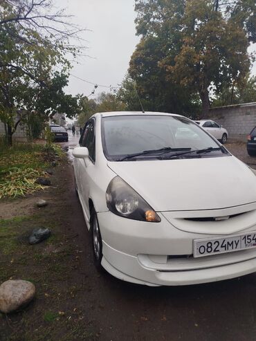 Honda: Honda Fit: 2003 г., 1.3 л, Автомат, Бензин