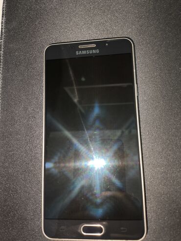 оперативная память 16 гб ddr4: Samsung Galaxy A7 2016, Б/у, 16 ГБ, цвет - Золотой, 2 SIM
