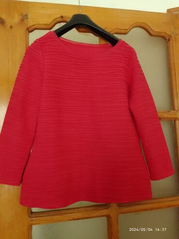 Рубашки и блузы: 2XL (EU 44), цвет - Красный