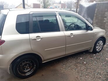 авто за 100000: Mazda Demio: 2005 г., 1.3 л, Автомат, Бензин, Хэтчбэк