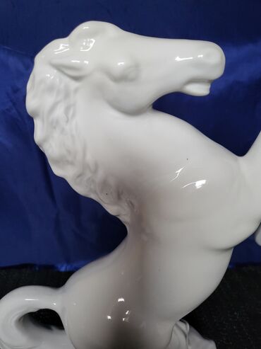 Ostali kućni dekor: Porcelanki veci nov,vintaz konj. Porcelanski konj,nov. sve na — 8