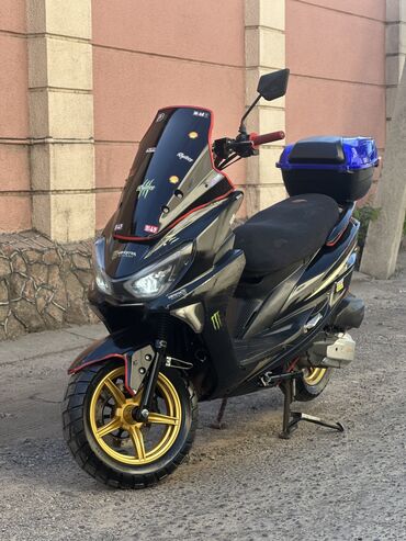 купить электробайк бу: Скутер Yamaha, 150 куб. см, Бензин, Колдонулган