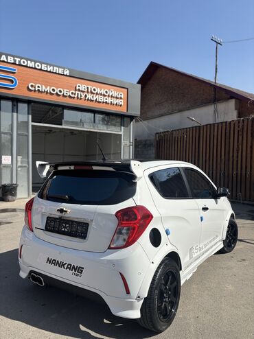 fit rs: Chevrolet Spark: 2017 г., 1 л, Автомат, Бензин