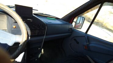 домкрат мазда: Жүк ташуучу унаа, Mercedes-Benz, Дубль