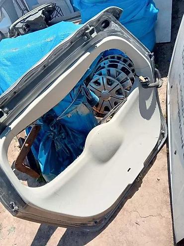obloga za menjac: PETA VRATA GEPEK NISSAN LEAF 7 | Kompletna peta vrata sa — 3