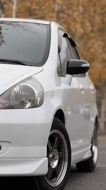 хонда айервей: Комплект Honda, 2005 г., түсү - Ак