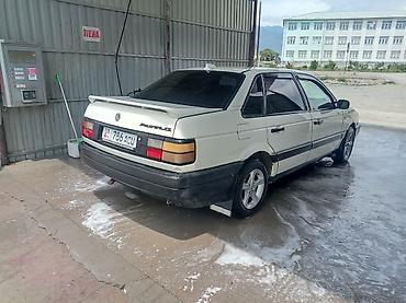 hongqi e: Volkswagen Passat: 1990 г., 1.8 л, Механика, Бензин, Седан — 3
