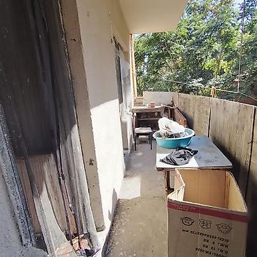 razinde evlər: Bakı, Bakıxanov qəs., 1 otaqlı, Köhnə tikili, m. Neftçilər, 42 kv. m — 2