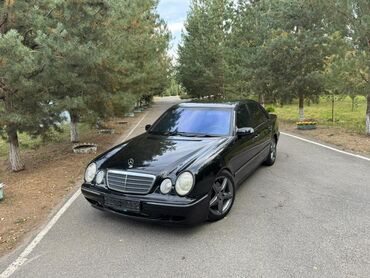 срочно продаю мерс: Продам!!! Mercedes Benz W210 Год выпуска 1999 Объем 4.3 Мотор М113