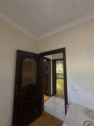 Uzunmüddətli kirayə evlər: 70 kv. m, 2 otaqlı, Kanalizasiya, Kombi, Qaz -da lalafo.az — 12 Uzunmüddətli kirayə evlər: 70 kv. m, 2 otaqlı, Kanalizasiya, Kombi, Qaz — 12