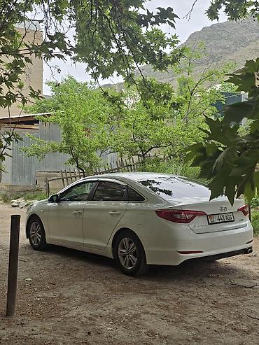 Продажа авто: Hyundai Sonata: 2014 г., 2 л, Автомат, Бензин, Седан — 4