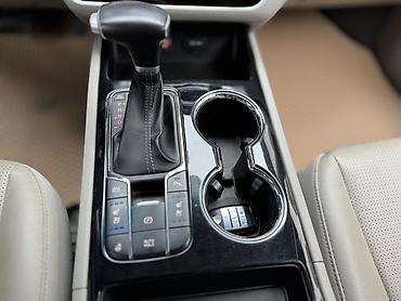 Kia: Kia Carnival: 2019 г., 2.2 л, Автомат, Дизель, Минивэн — 17