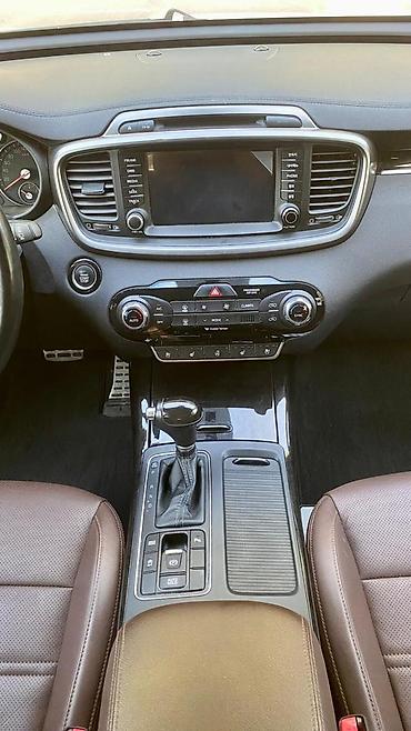 range rover 2012: Kia Sorento: 2017 г., 2.2 л, Автомат, Дизель, Кроссовер — 4