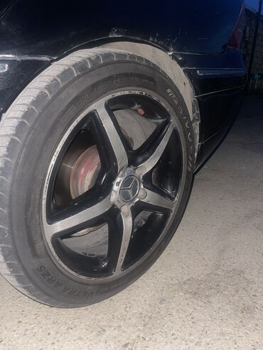 Disk təkərlər: Amc 17lik icerden sivarkasi var 4dununde 16liqnan barter ederem