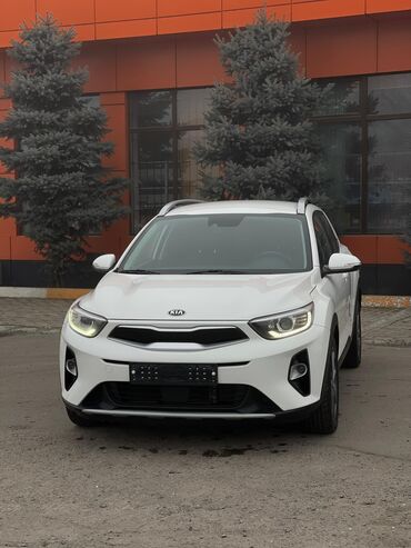 Kia: Kia Stonic: 2018 г., 1.6 л, Робот, Дизель, Кроссовер