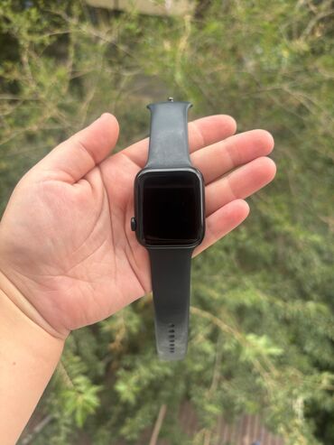 Toy paltarları və aksesuarları: İşlənmiş, Smart saat, Apple, Sensor ekran, rəng - Qara