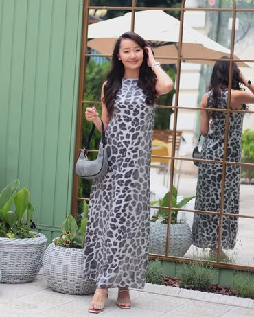 платья индийский: Леопардовое платье-тренд этого сезона! Сделано из мягкой, струящейся